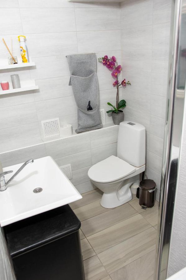 Riia Maantee Apartement Parnu Luaran gambar