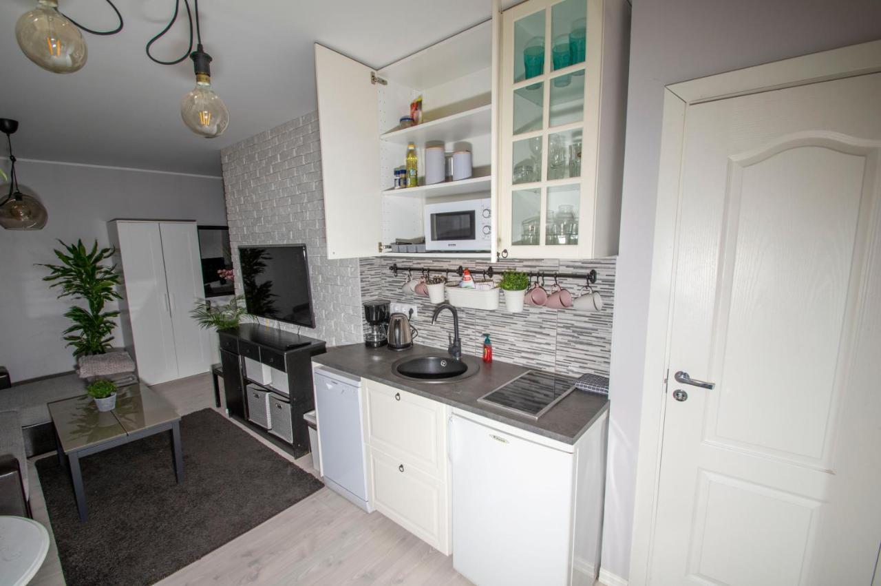 Riia Maantee Apartement Parnu Luaran gambar