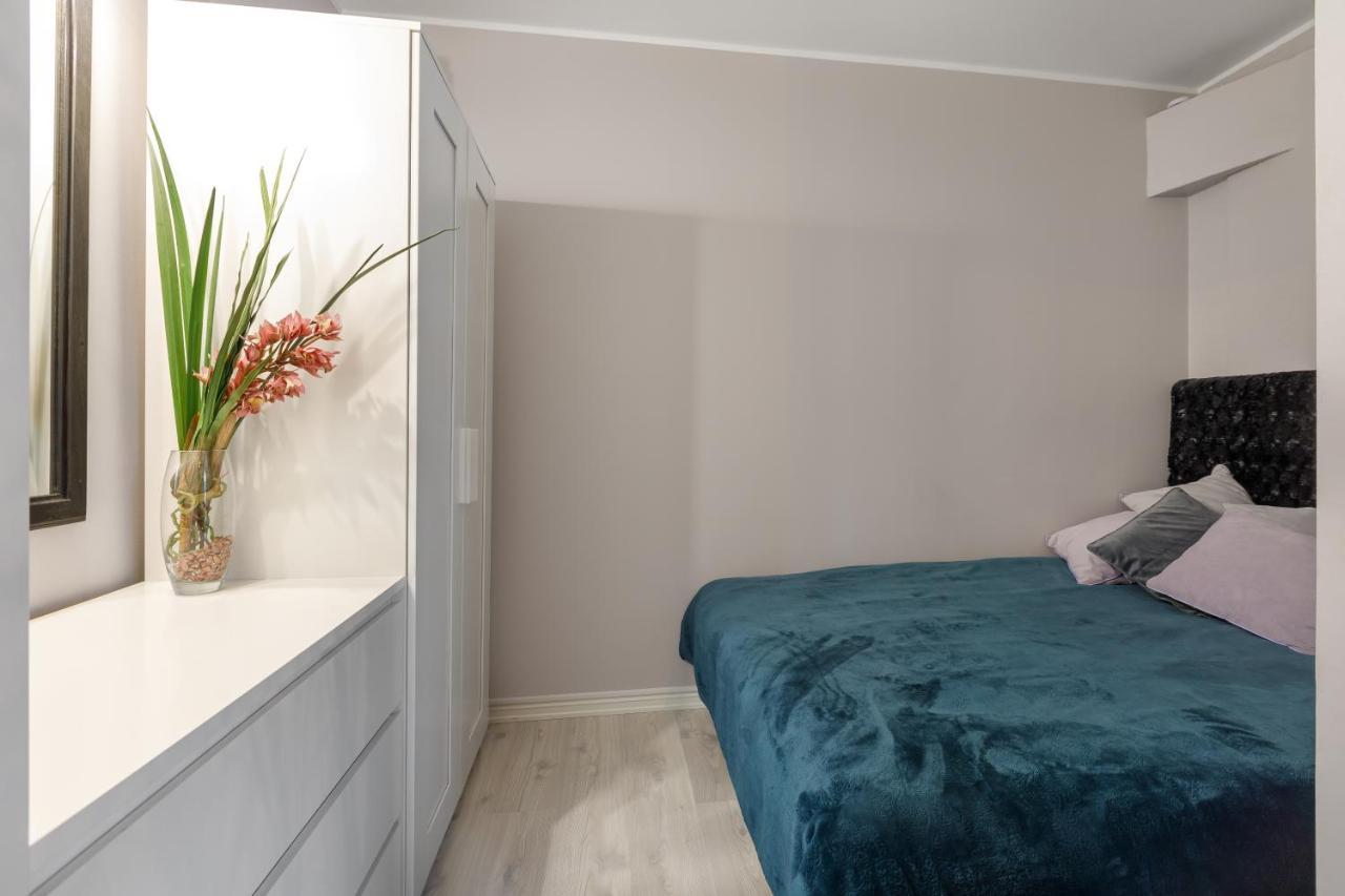 Riia Maantee Apartement Parnu Luaran gambar