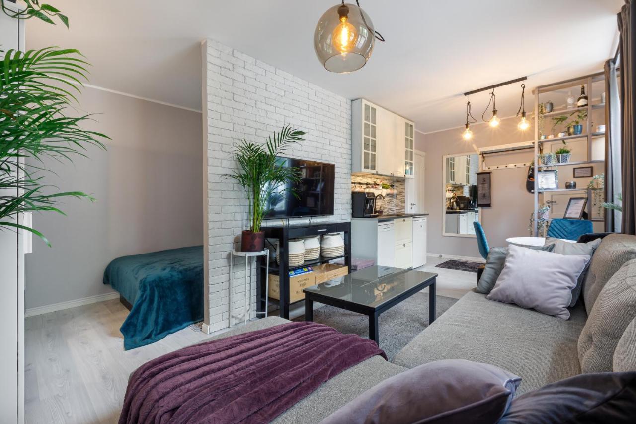 Riia Maantee Apartement Parnu Luaran gambar