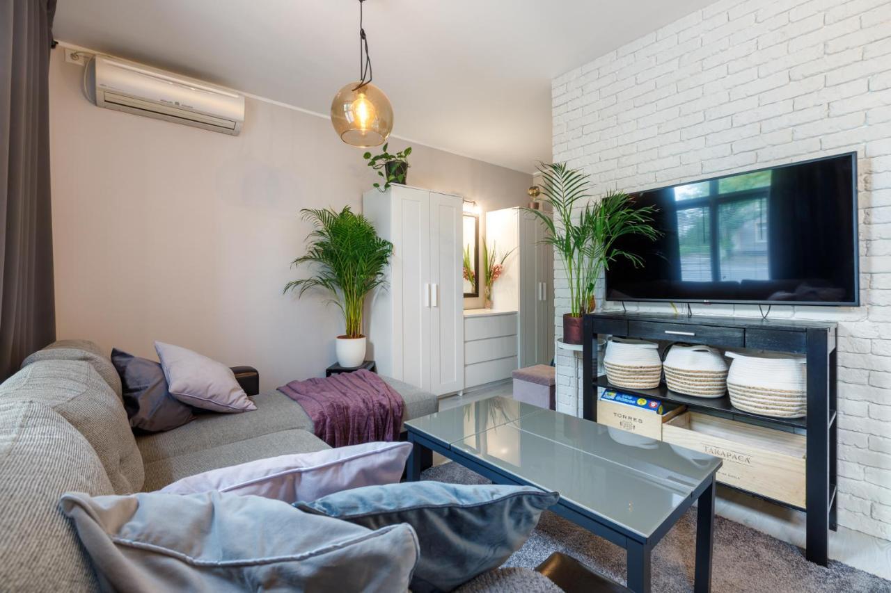 Riia Maantee Apartement Parnu Luaran gambar